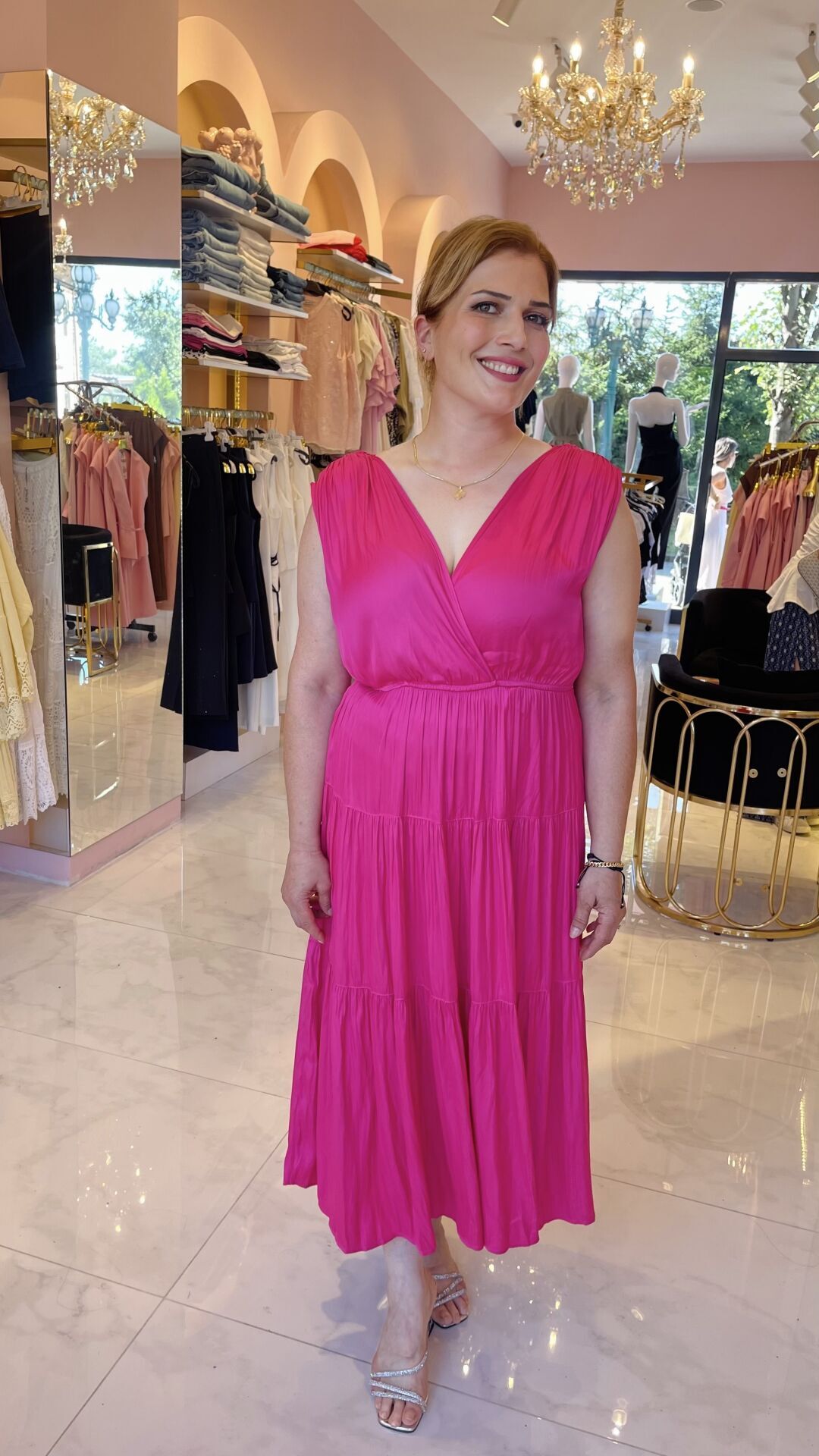 FUŞYA V YAKA VOLANLI ELBİSE