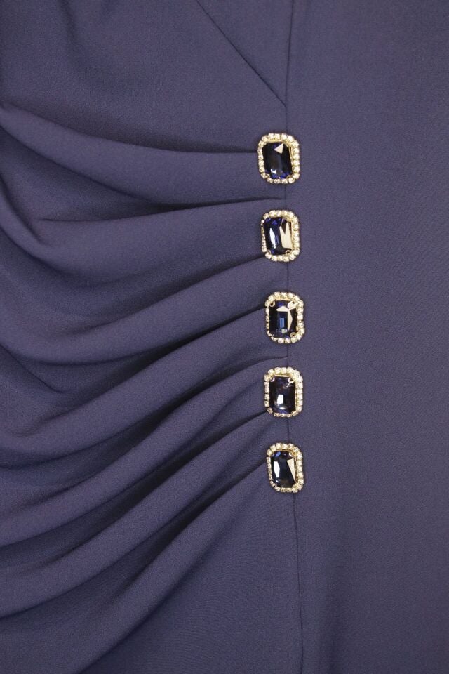 GECE MAVİSİ TAŞ DETAY ELBİSE