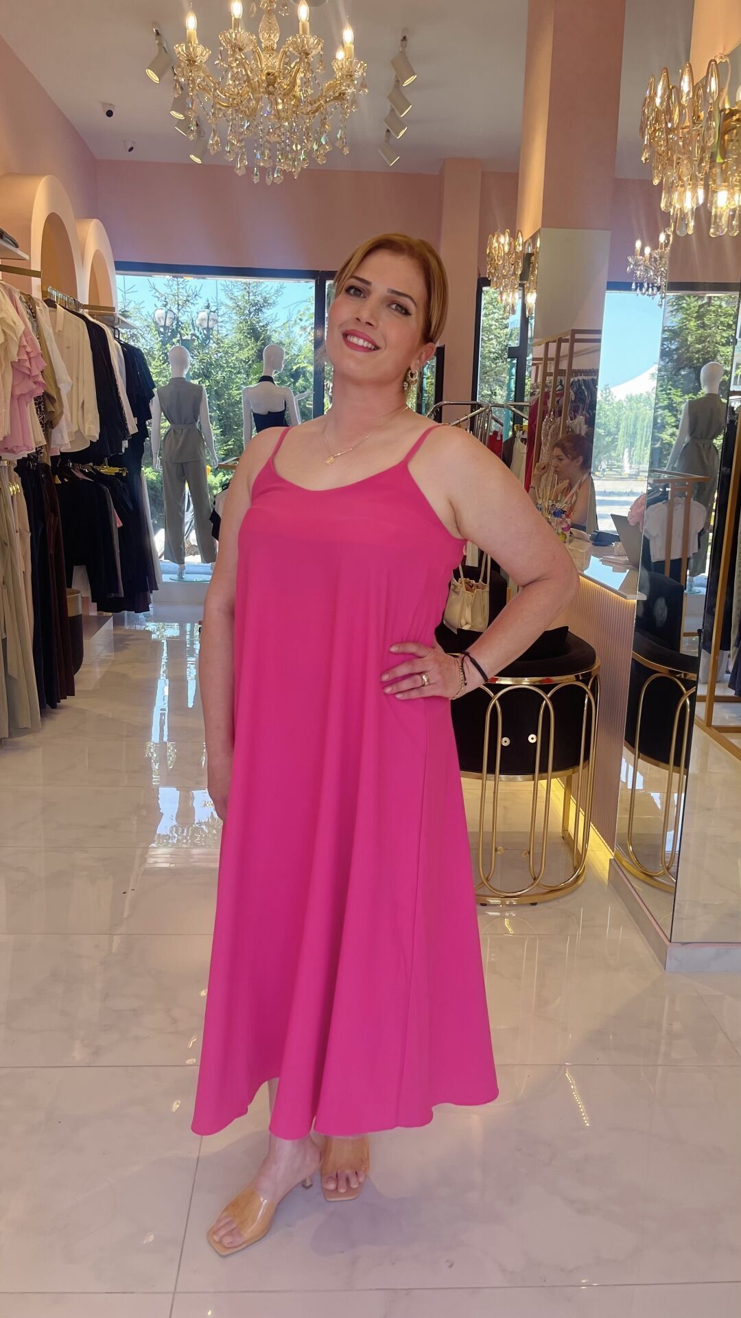 PEMBE İP ASKILI OVERSİZE ELBİSE