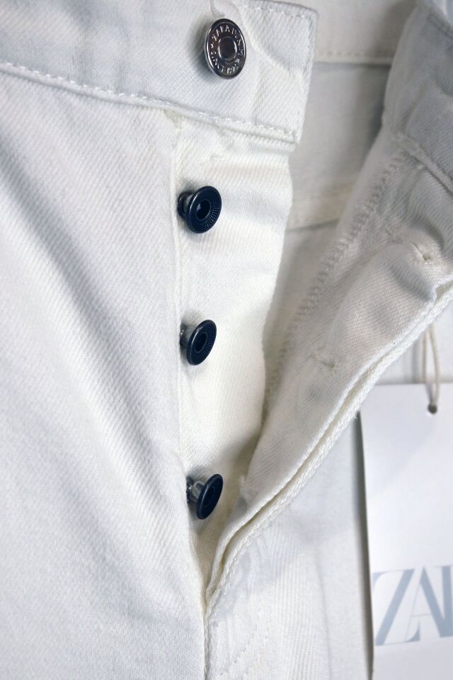 BEYAZ BİLEK BOY KOT PANTOLON