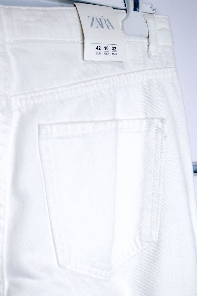 BEYAZ BİLEK BOY KOT PANTOLON 42