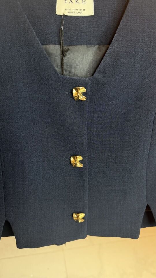 LACİVERT GOLD DÜĞMELİ KUMAŞ TAKIM