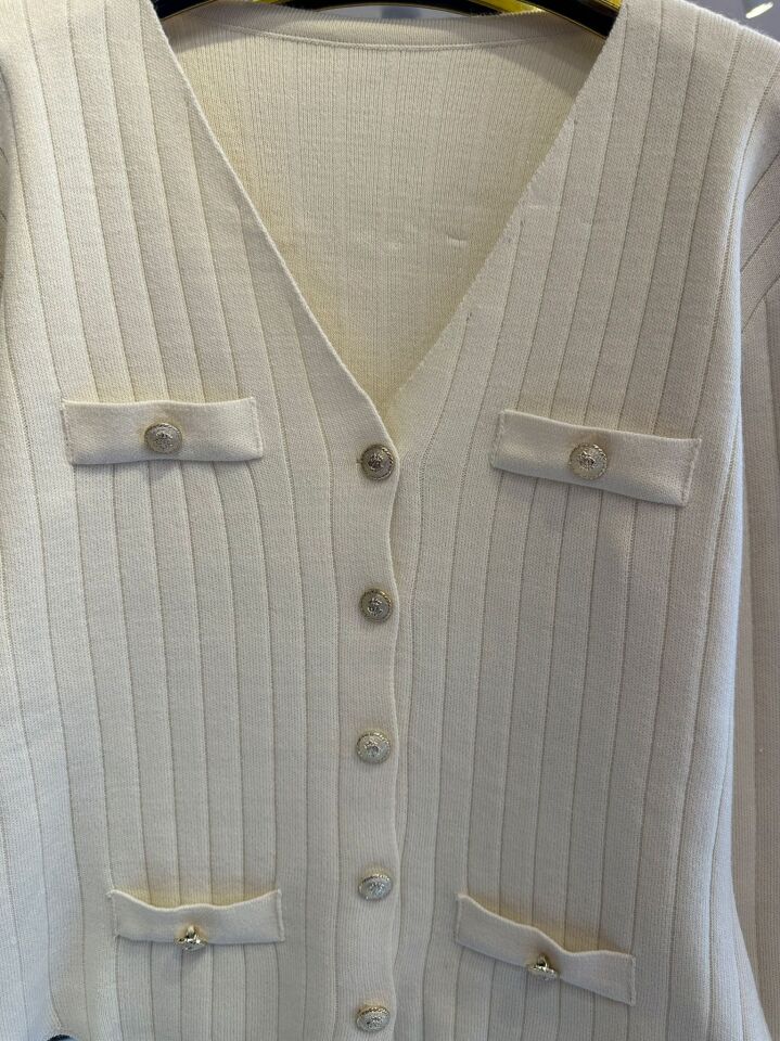 GOLD DÜĞME DETAY HIRKA