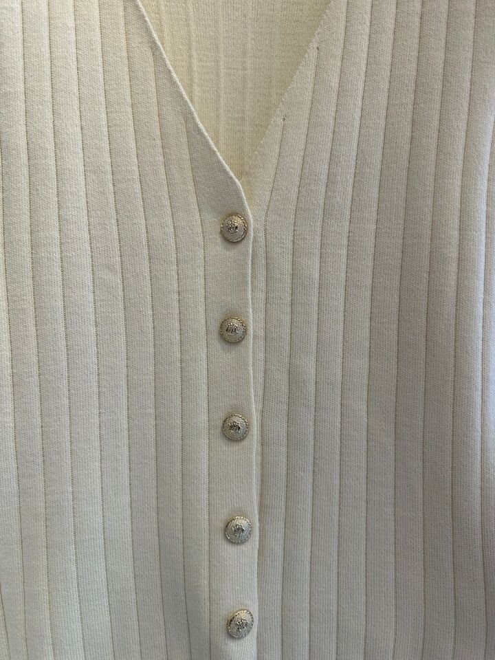 GOLD DÜĞME DETAY YELEK