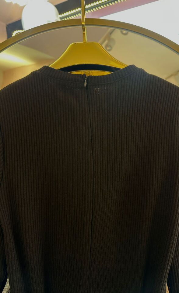 KEMER DETAYLI UZUN EKOSE ELBİSE