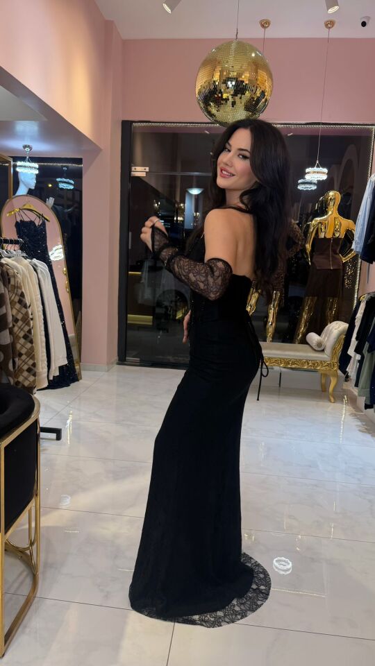 LİSA ÖZEL TASARIM BEL KORSE  VE DANTEL DETAY SİYAH ELBİSE