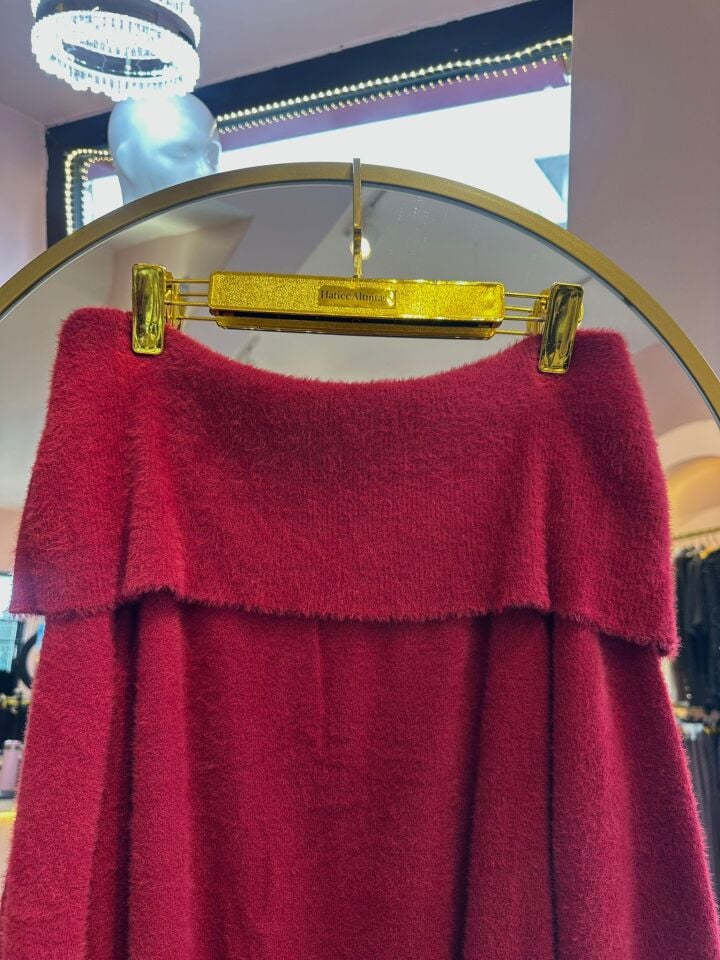 KARMEN YAKA YUMOŞ BORDO KAZAK