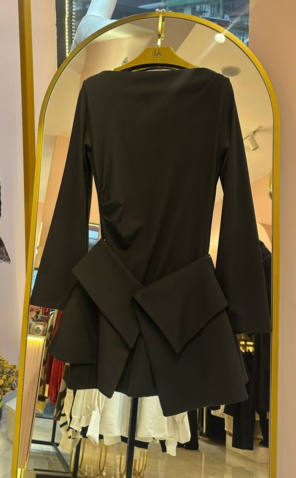 SİYAH DRAPE DETAY MİNİ ELBİSE