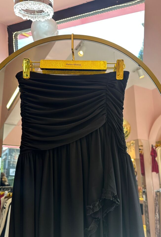 DRAPELİ ASİMETRİK KESİM SİYAH ETEK