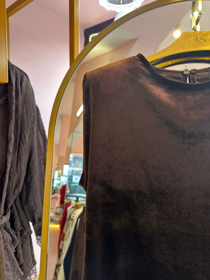 VATKALI KADİFE BLUZ