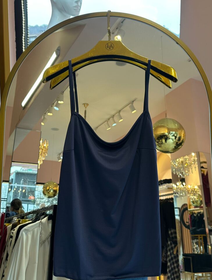 TRANSPARAN DETAY BODYLİ ŞİFON GÖMLEK