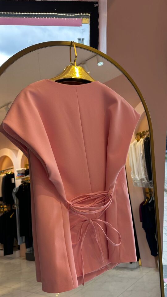 DÜĞME DETAY PEMBE YELEK PANTOLON TAKIM