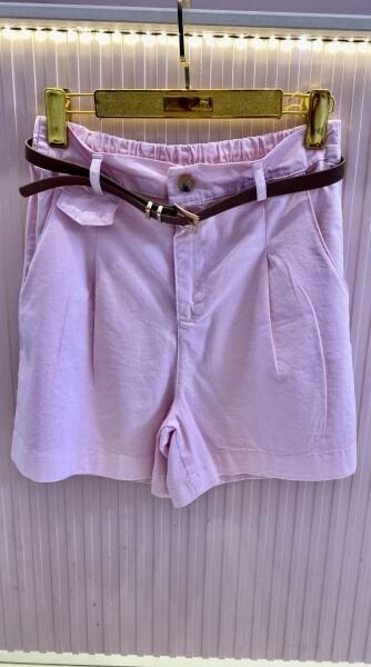 PEMBE BELİ LASTİKLİ KEMERLİ MİNİ SHORT