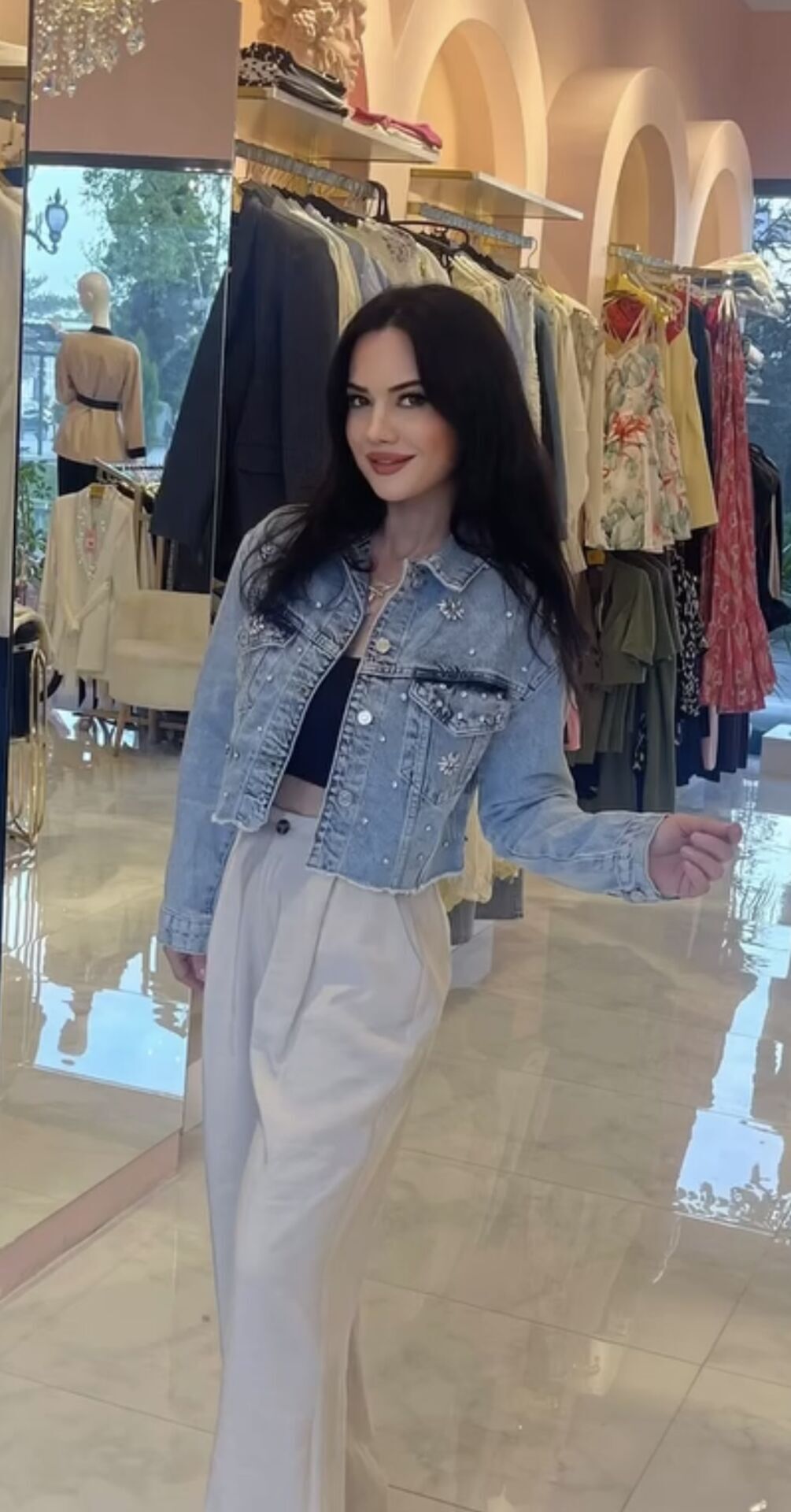 LACİVERT TAŞ İŞLEMELİ KOT CEKET 38