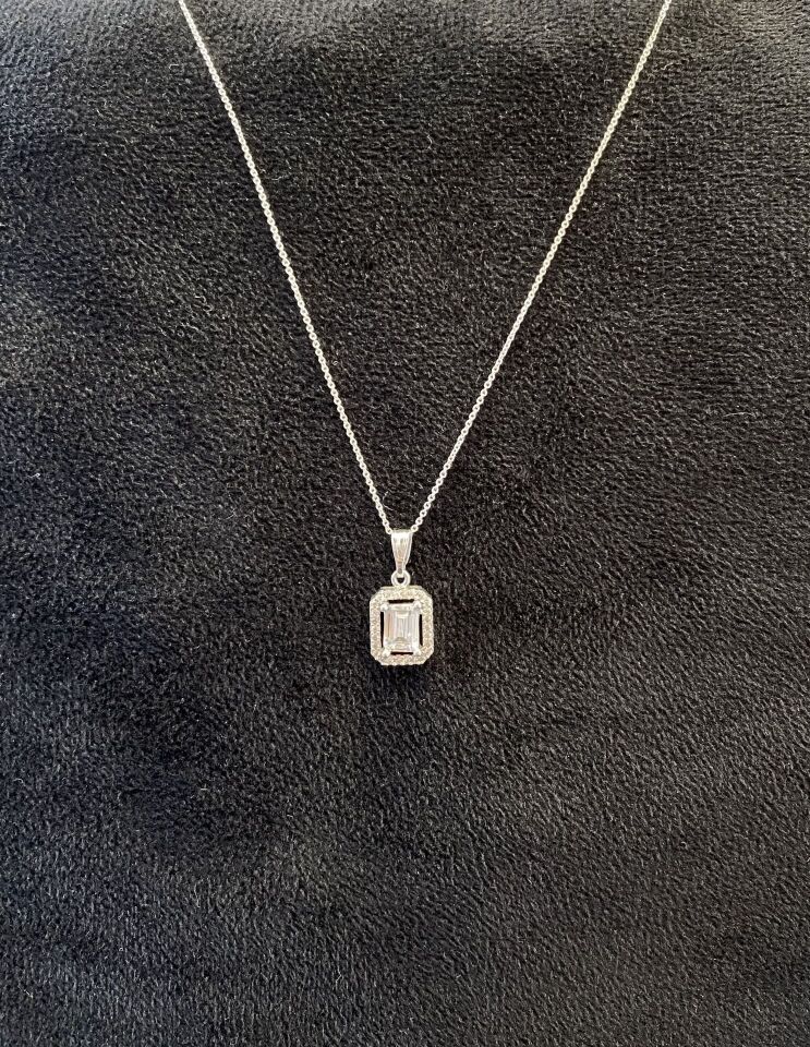 BAGET PIRLANTA KOLYE