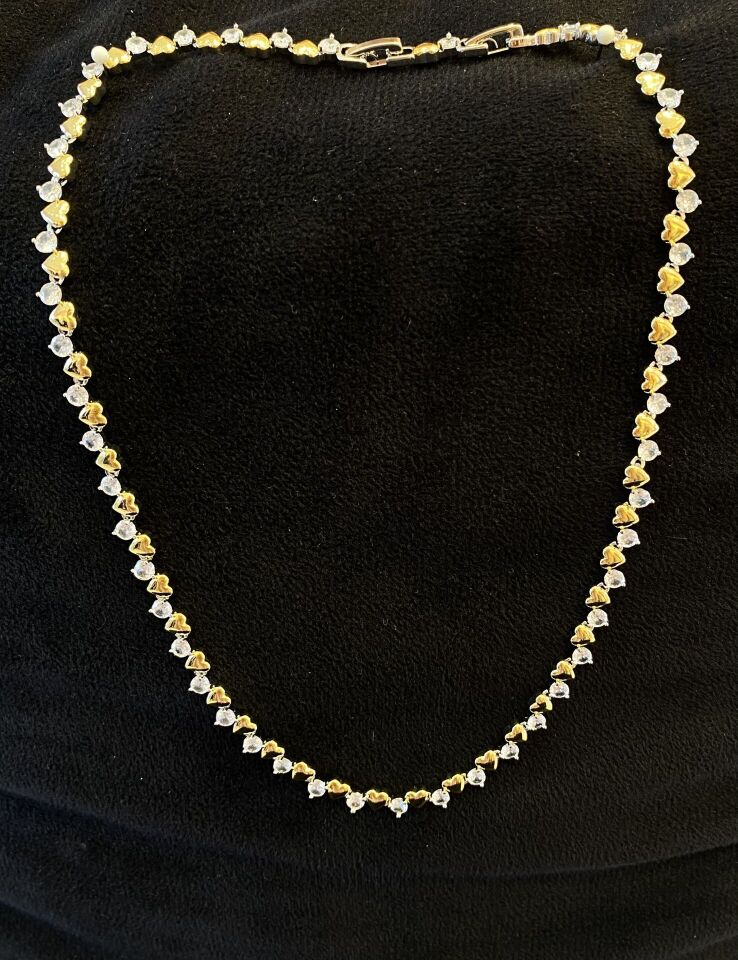 GOLD GÜMÜŞ KALP MOTİFLİ KOLYE