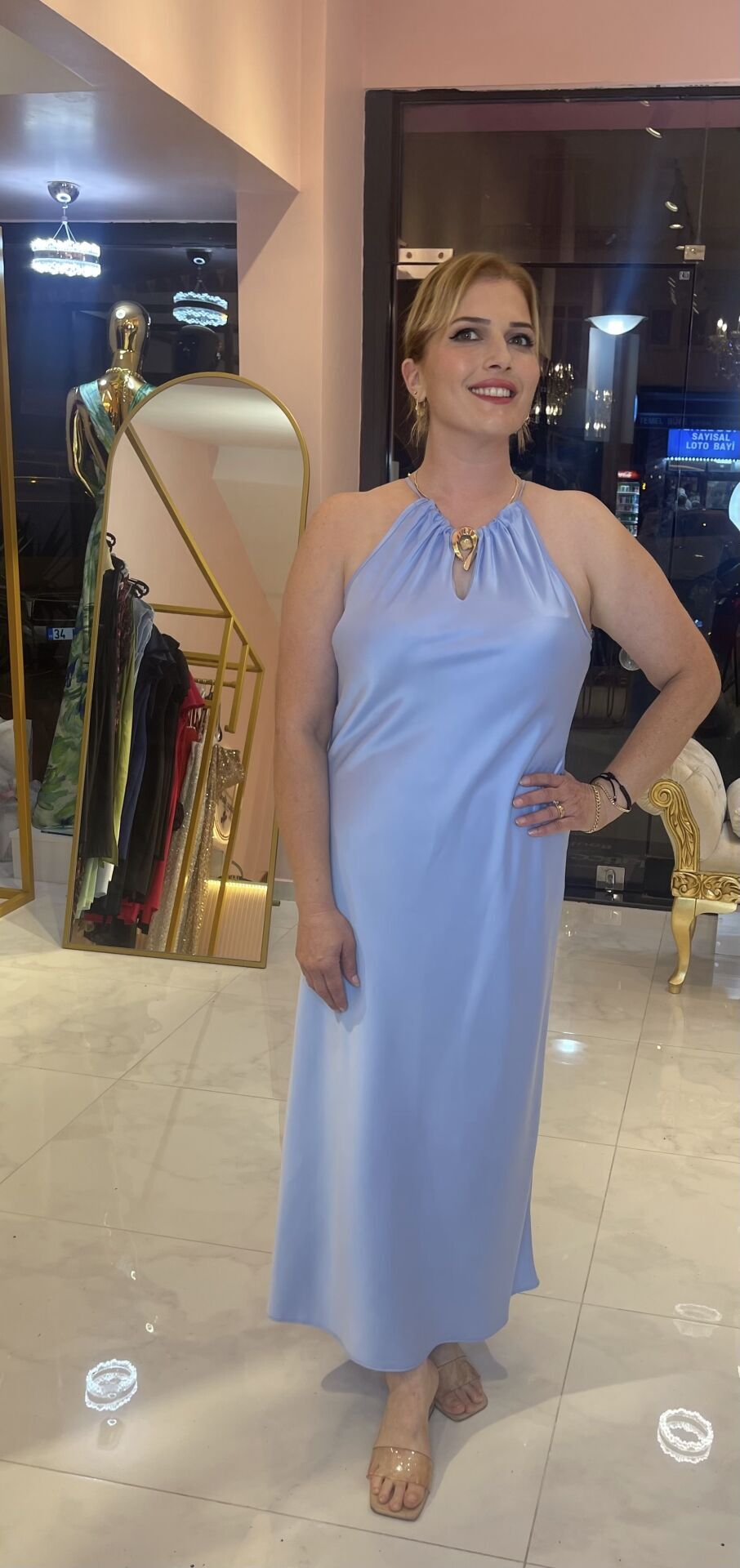 BUZ MAVİ SATEN HALTER YAKALI ABİYE ELBİSE 40