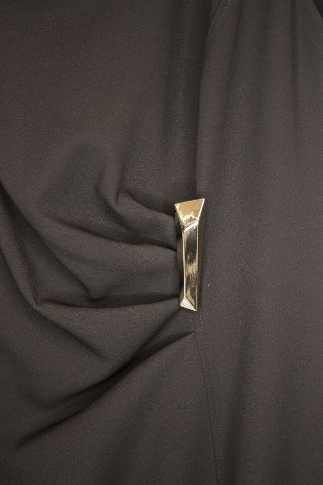 SİYAH GOLD TOKALI ABİYE ELBİSE