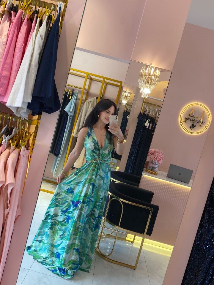 ÇOK DESELİ SIRTI ÇAPRAZ BANTLI İPEK SATEN ABİYE