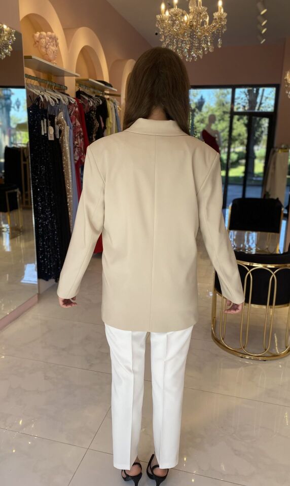 BEJ DÜĞME DETAYLI BLAZER CEKET