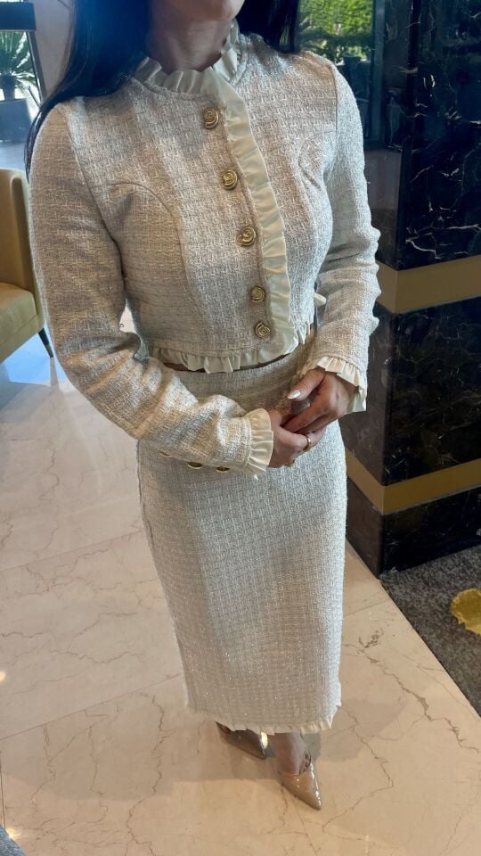 EKRU GOLD DÜĞMELİ TÜVİT CEKET