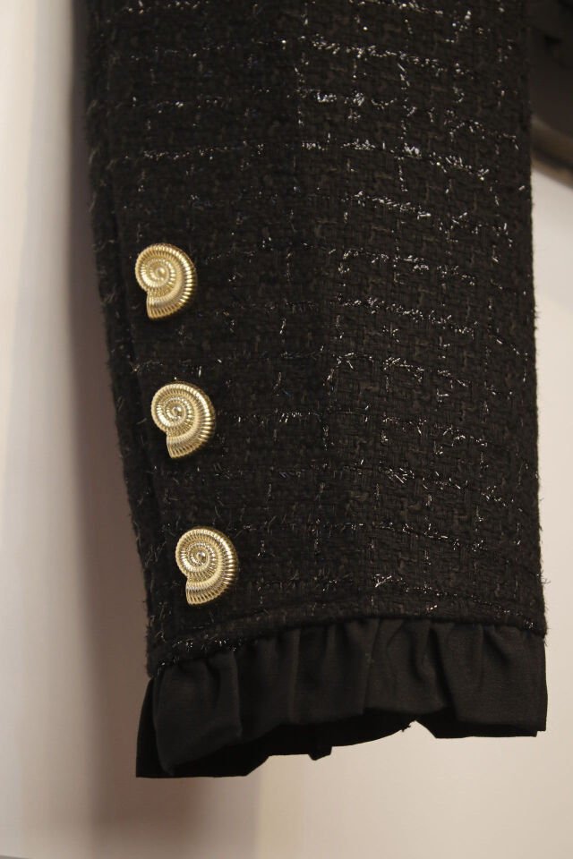 SİYAH GOLD DÜĞMELİ TÜVİT CEKET