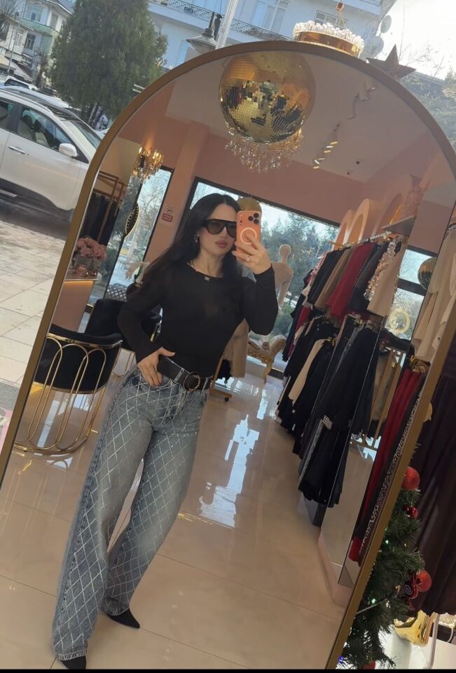 TAŞLI  LOOSE  FİT KOT PANTOLON 40